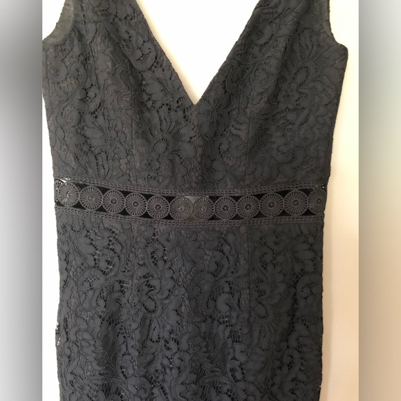 BARDOT Fiona Sleeveless Lace Midi Sheath Dress With Trumpet Hem Size XS - Picture 8 of 10